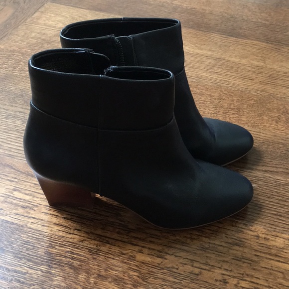 Black 1” heel booties - Picture 2 of 7